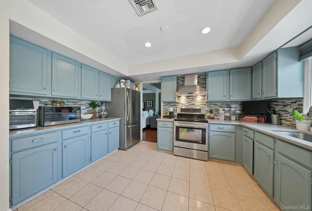 2 Dawn Court Chester NY 10918