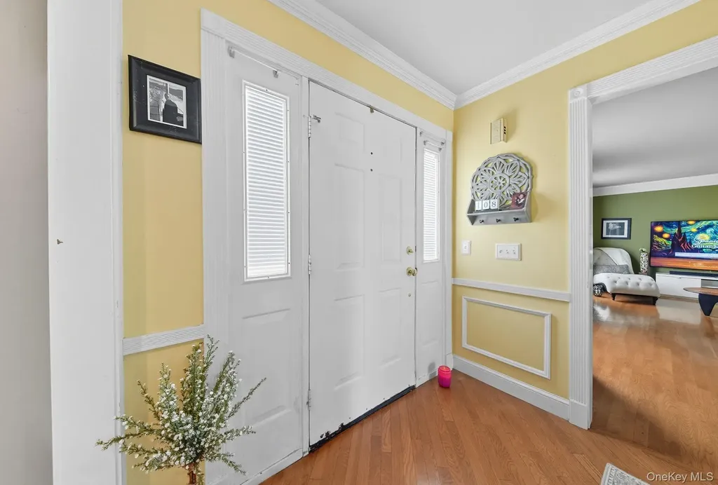 2 Dawn Court Chester NY 10918