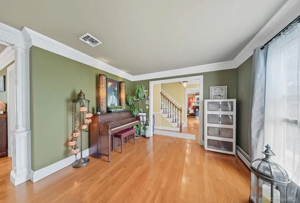 2 Dawn Court Chester NY 10918