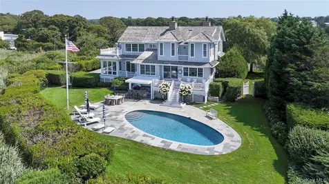 69 Shore Road Westhampton NY 11977