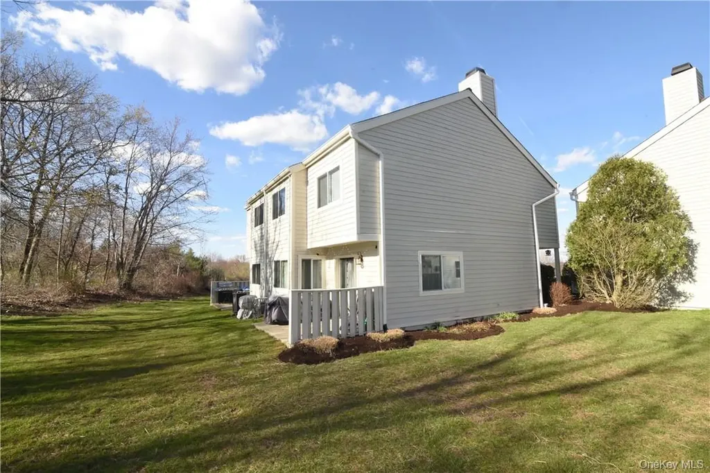 1403 Eagles Ridge Road Brewster NY 10509