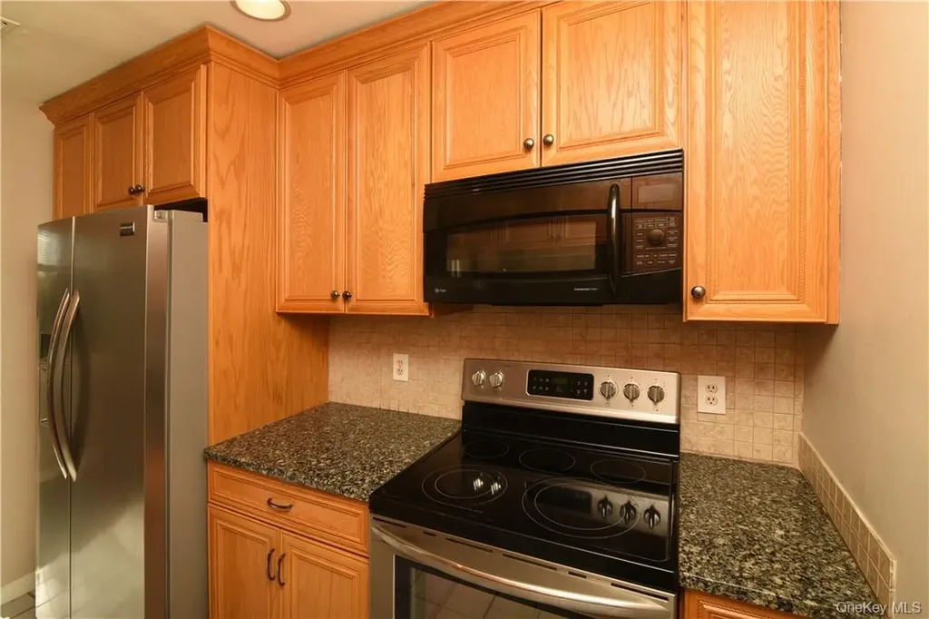 1403 Eagles Ridge Road Brewster NY 10509