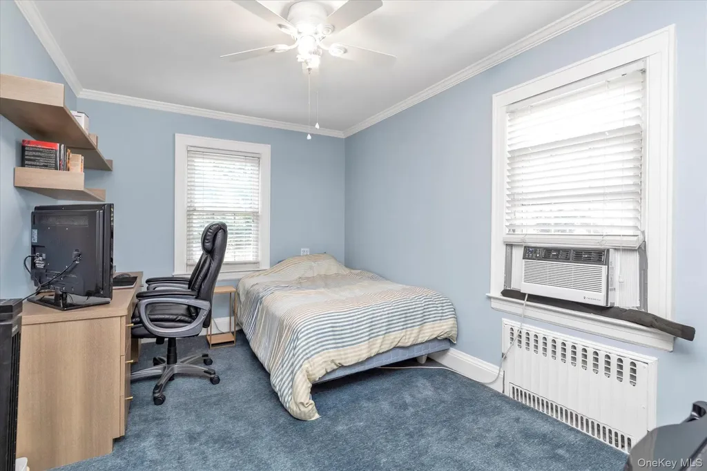 59 Manor Road Lynbrook NY 11563