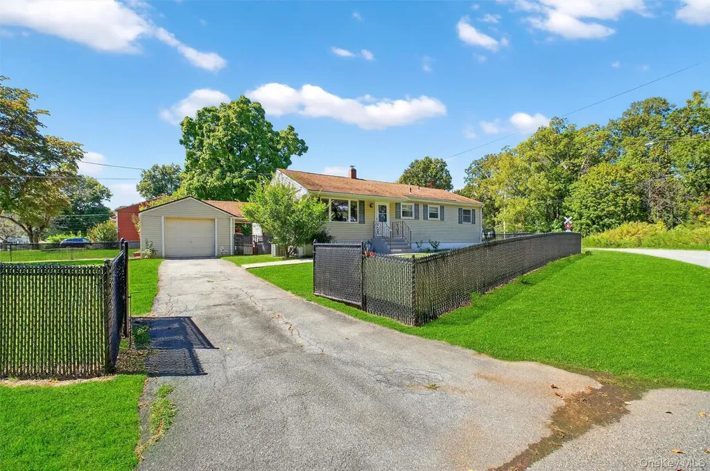 1 Park Lane Beacon NY 12508