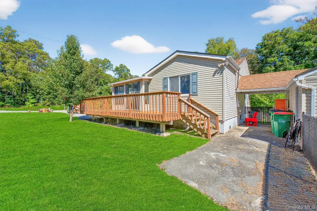 1 Park Lane Beacon NY 12508