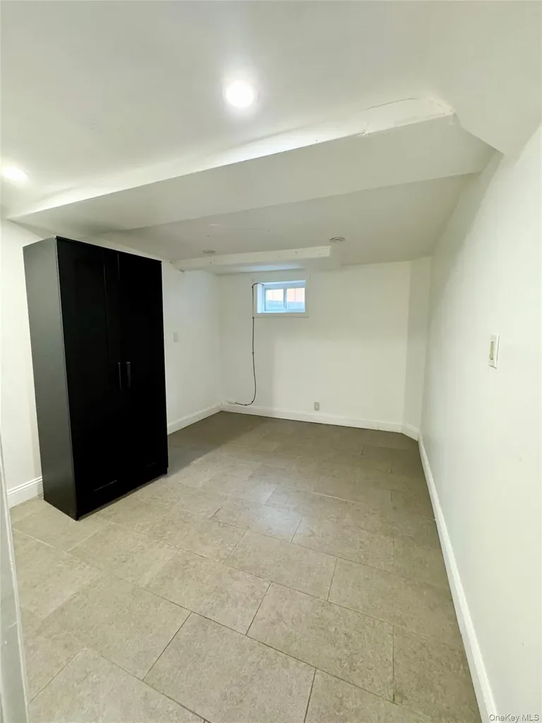 166 Belmont Boulevard Elmont NY 11003