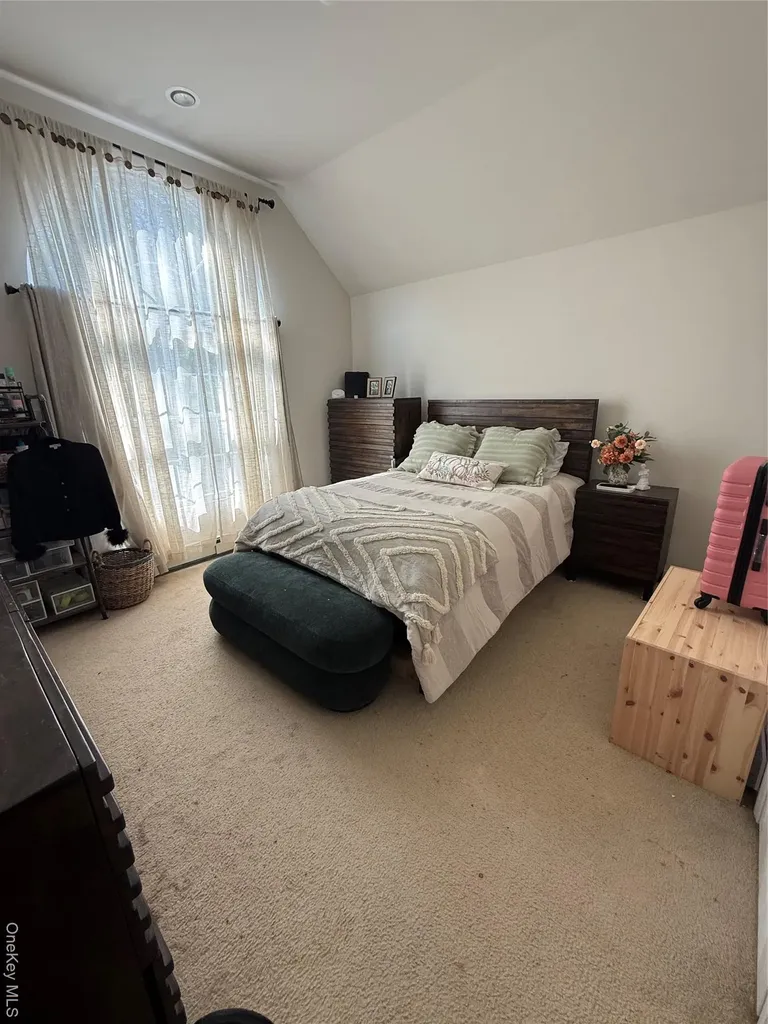 5 Evans Place Bay Shore NY 11706