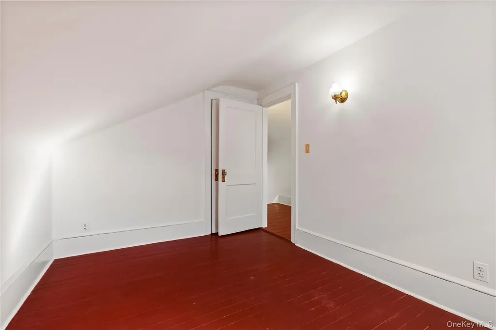 77 Hillside Avenue New Rochelle NY 10801