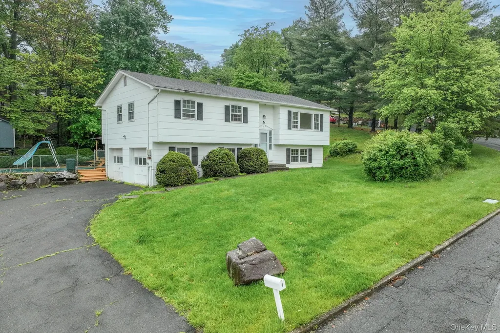 1 S Delaware Drive Nyack NY 10960