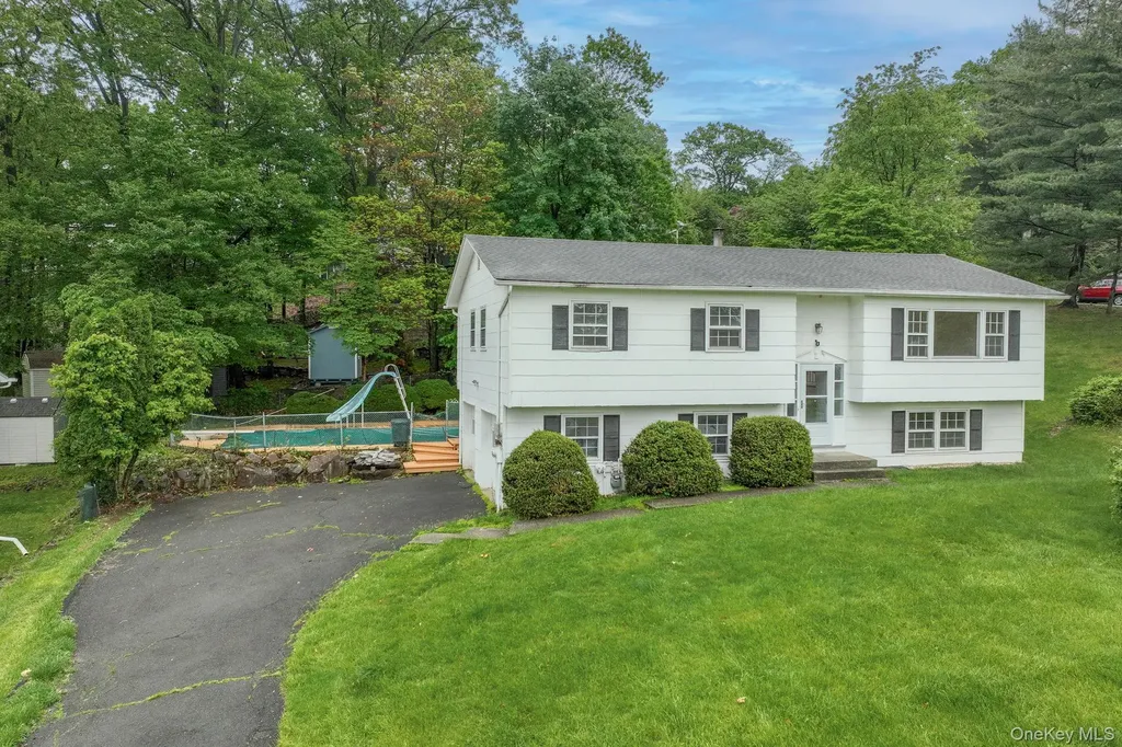 1 S Delaware Drive Nyack NY 10960