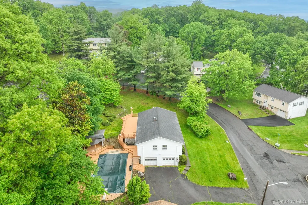1 S Delaware Drive Nyack NY 10960
