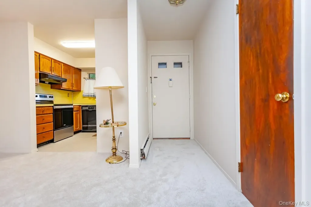90 Coachlight Square Montrose NY 10548