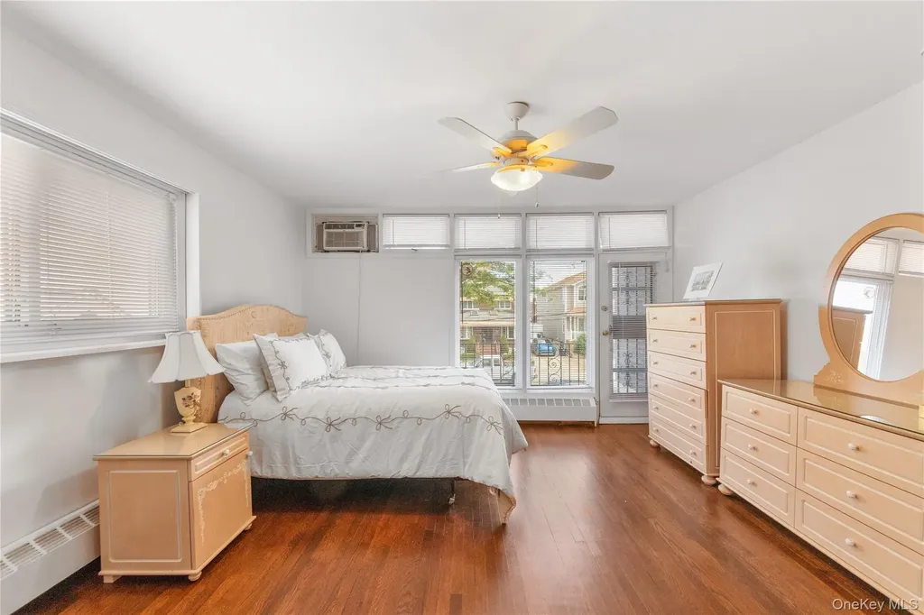 160-12 95th Street Howard Beach NY 11414