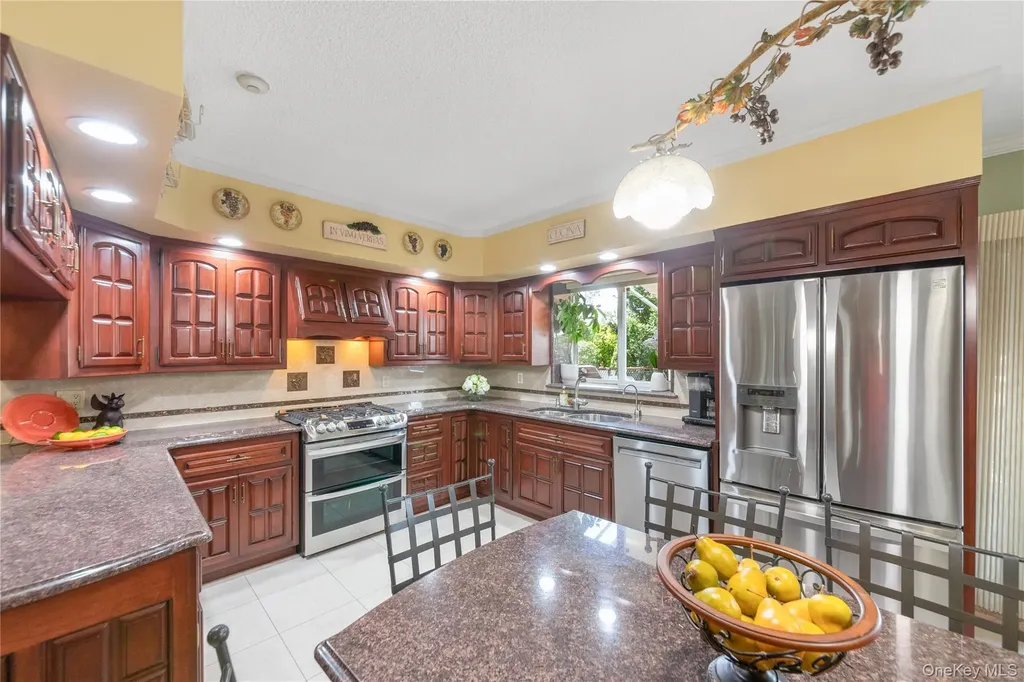 160-12 95th Street Howard Beach NY 11414