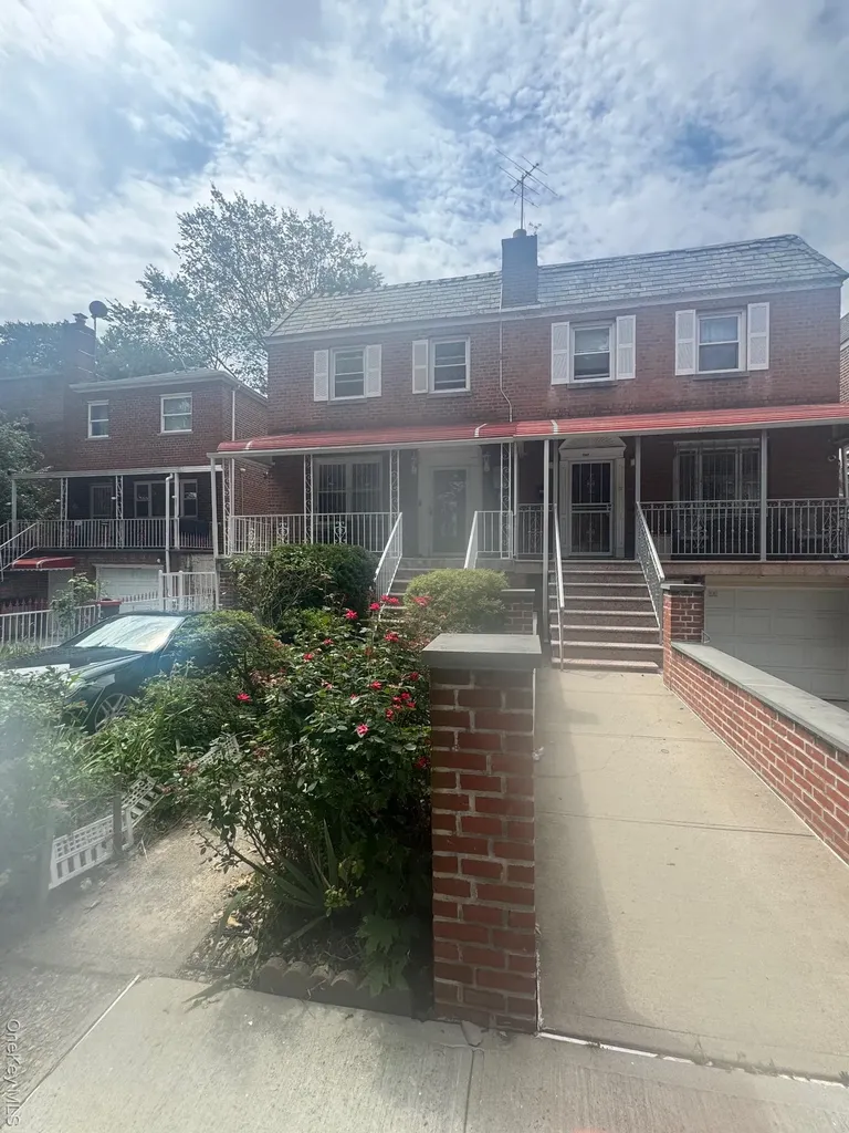2339 Barnes Avenue Bronx NY 10467