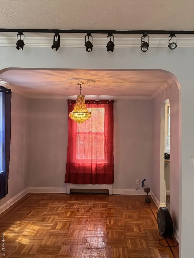 2339 Barnes Avenue Bronx NY 10467