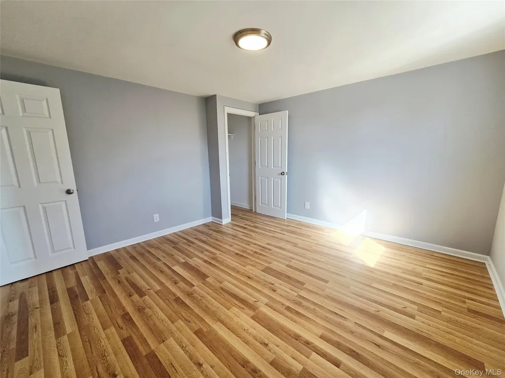 153 Barwick Boulevard Mineola NY 11501