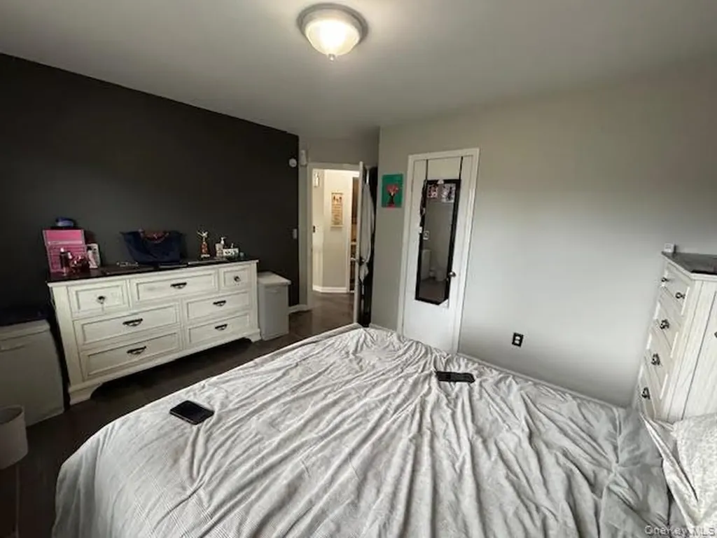111 Indian Trail Maybrook NY 12543