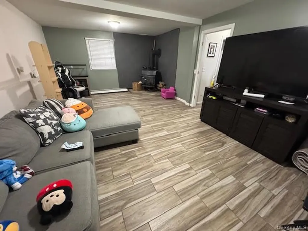 111 Indian Trail Maybrook NY 12543