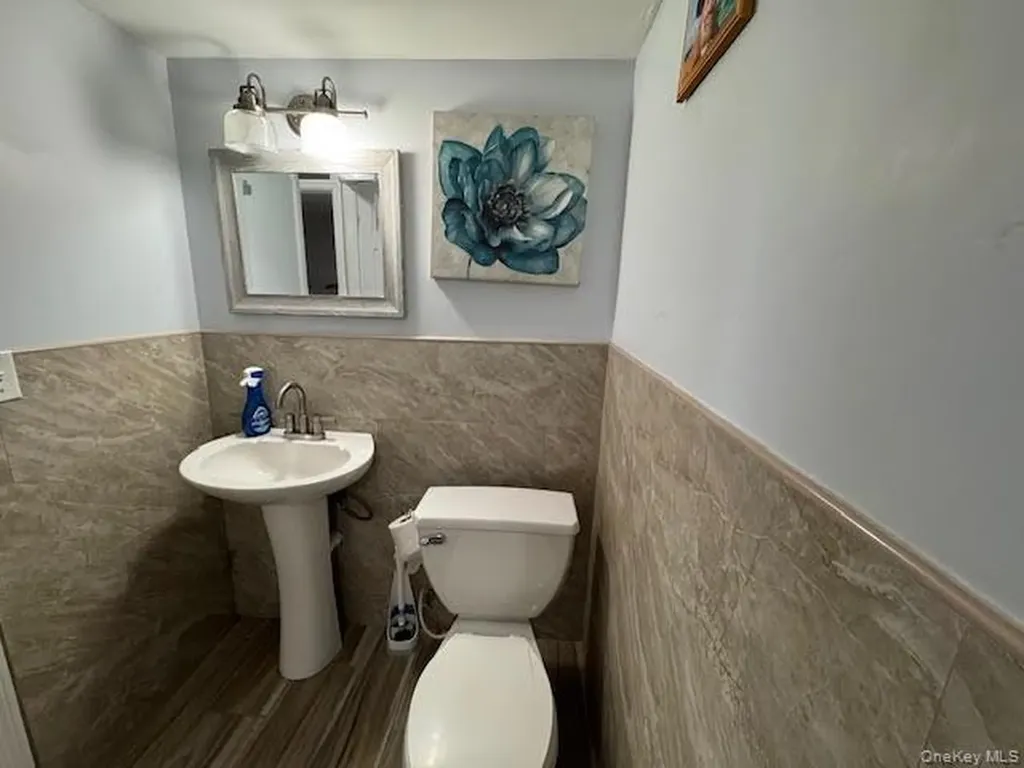 111 Indian Trail Maybrook NY 12543