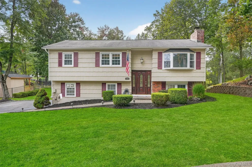 16 Ann Avenue Stony Point NY 10980
