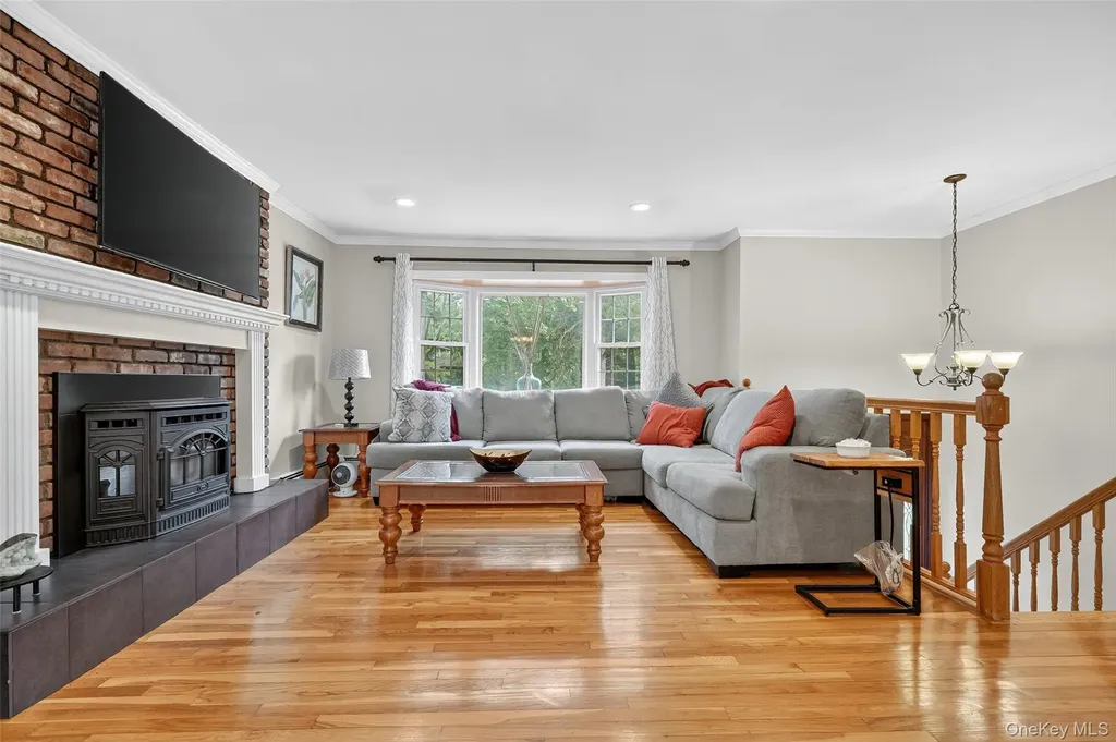 16 Ann Avenue Stony Point NY 10980