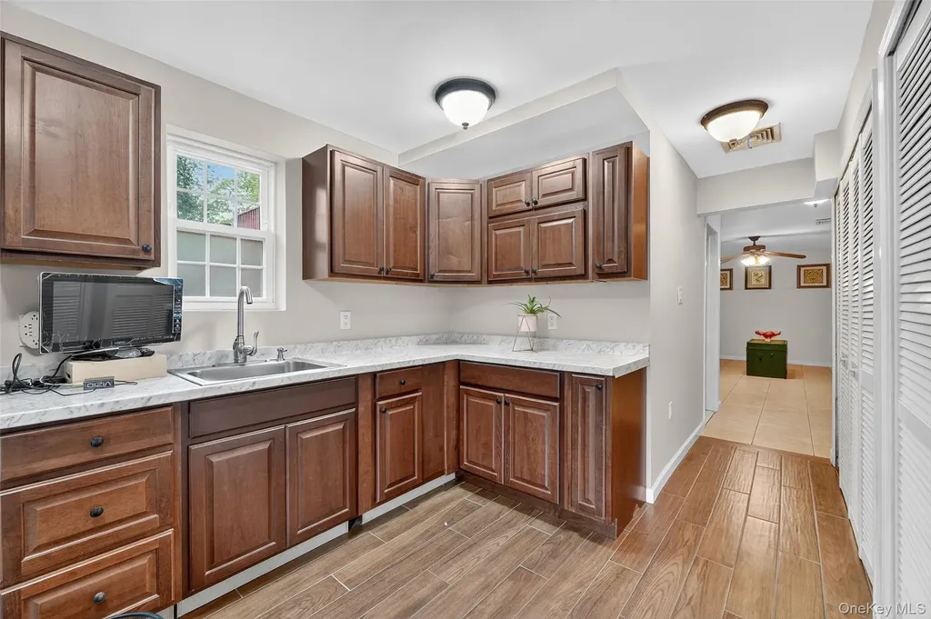 16 Ann Avenue Stony Point NY 10980