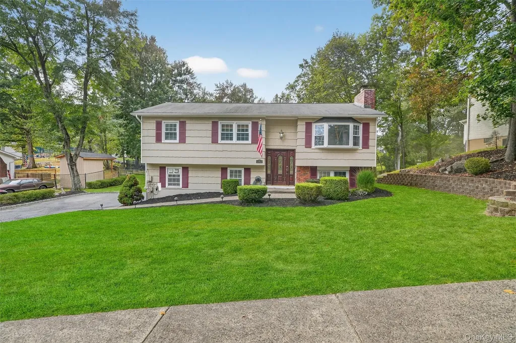 16 Ann Avenue Stony Point NY 10980