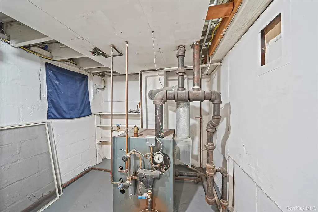 76 Cambridge Street Valley Stream NY 11581
