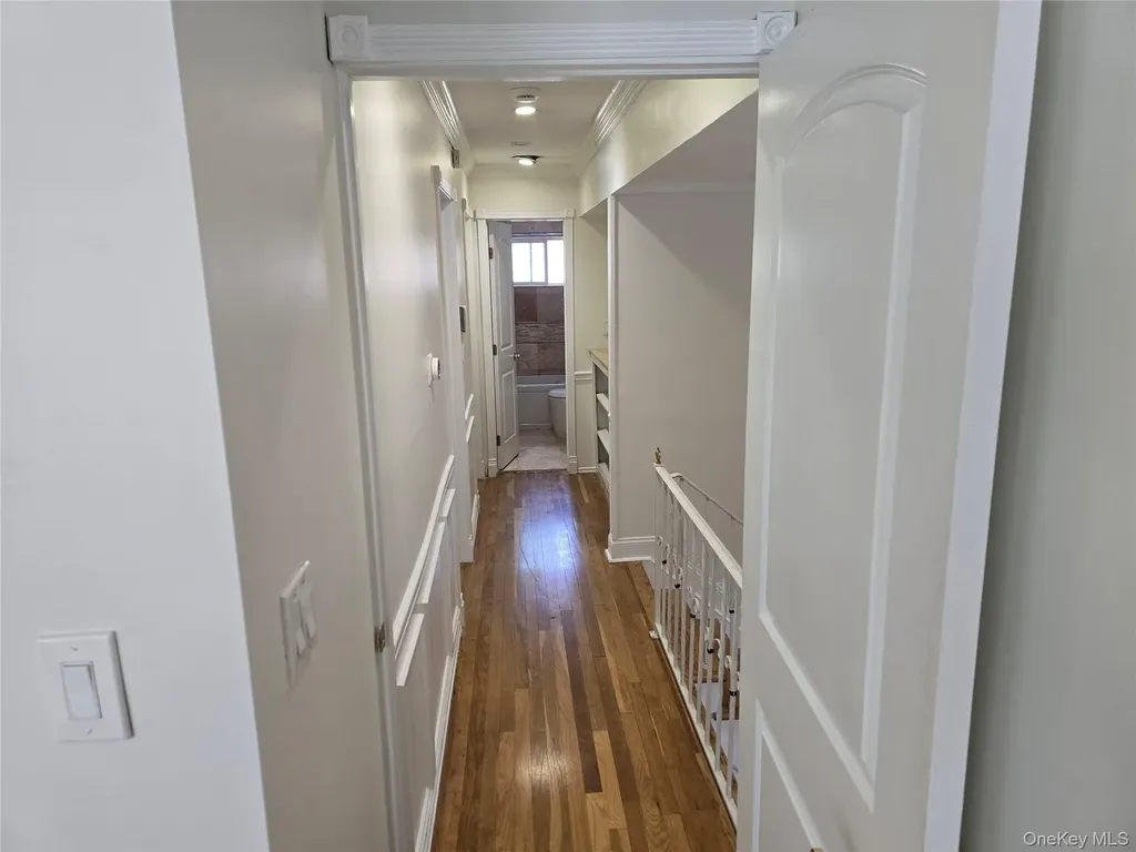 41 Peach Place Bay Shore NY 11706