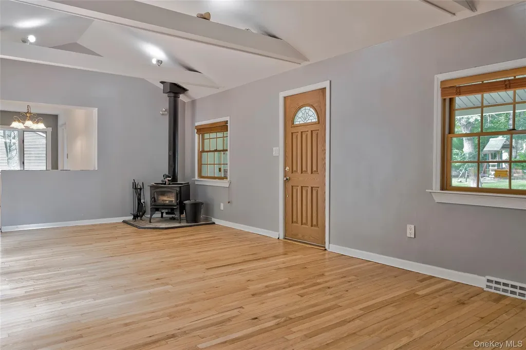 238 Locust Drive Rocky Point NY 11778