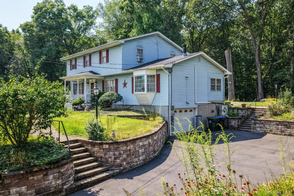 42 Hickory Drive Campbell Hall NY 10916