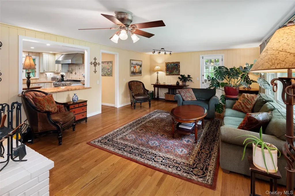 10 Mark Mead Road Cross River NY 10518