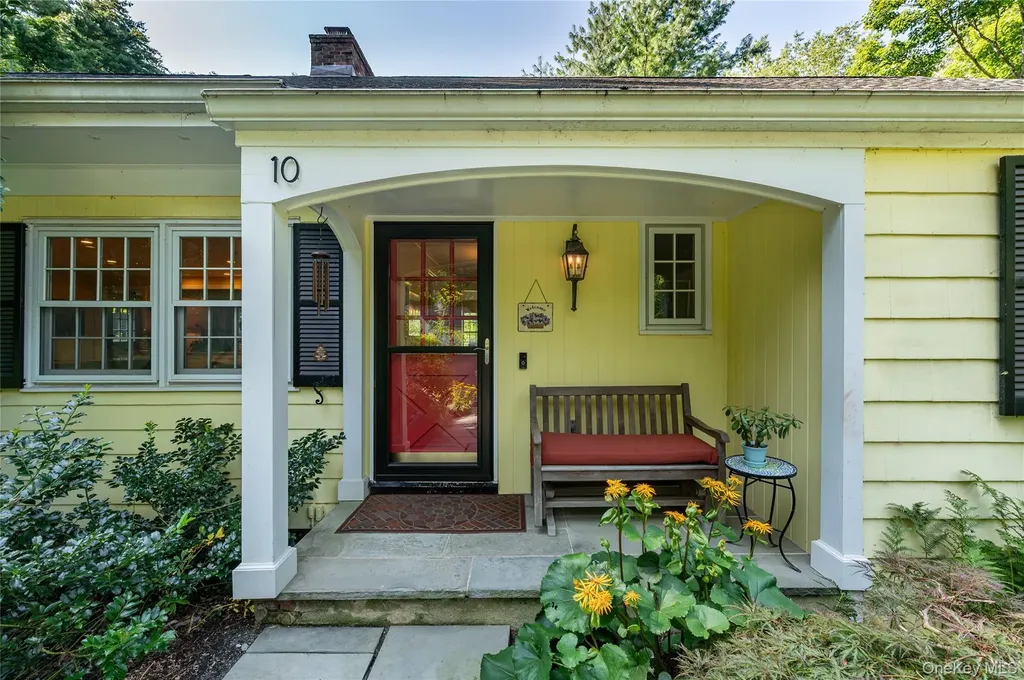10 Mark Mead Road Cross River NY 10518