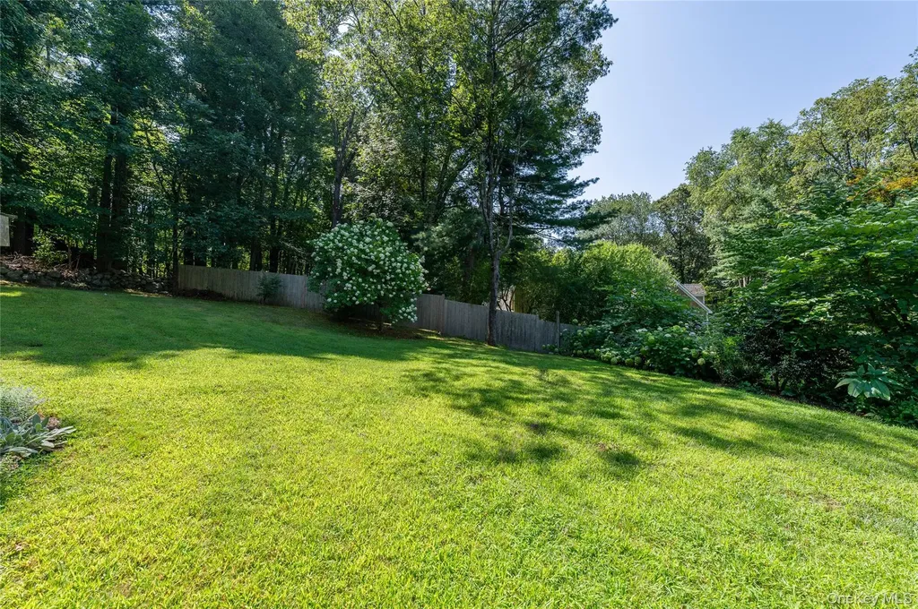 10 Mark Mead Road Cross River NY 10518