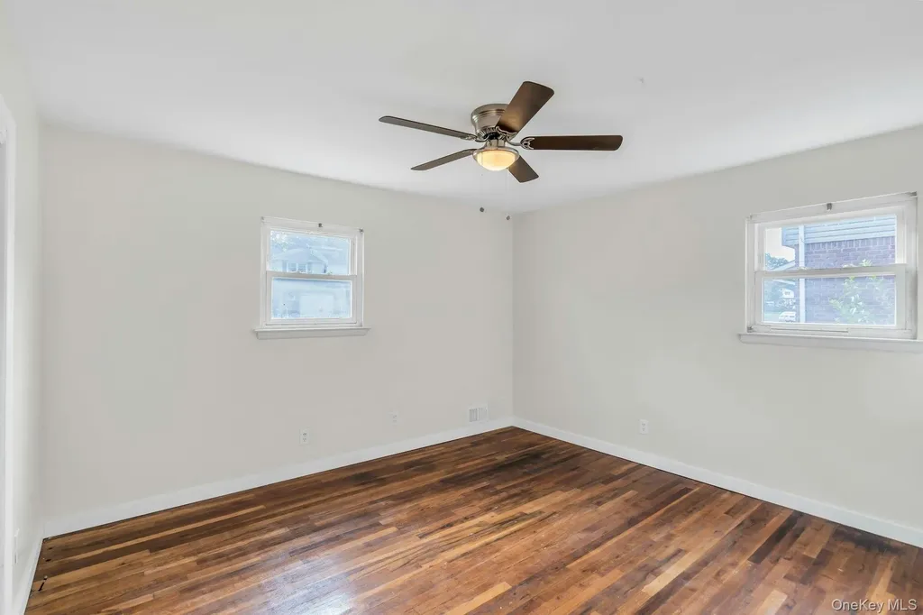 51 Arbor Lane Centereach NY 11720