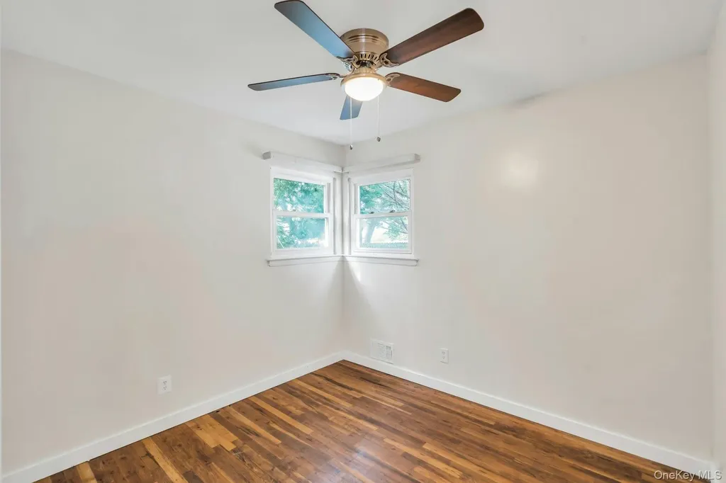 51 Arbor Lane Centereach NY 11720