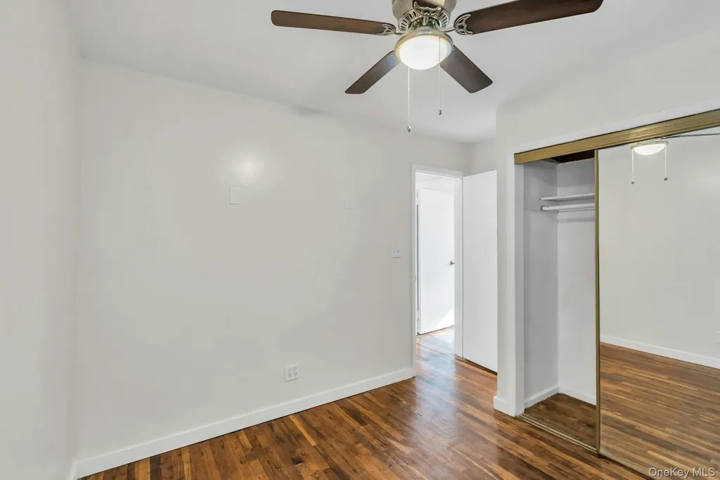 51 Arbor Lane Centereach NY 11720