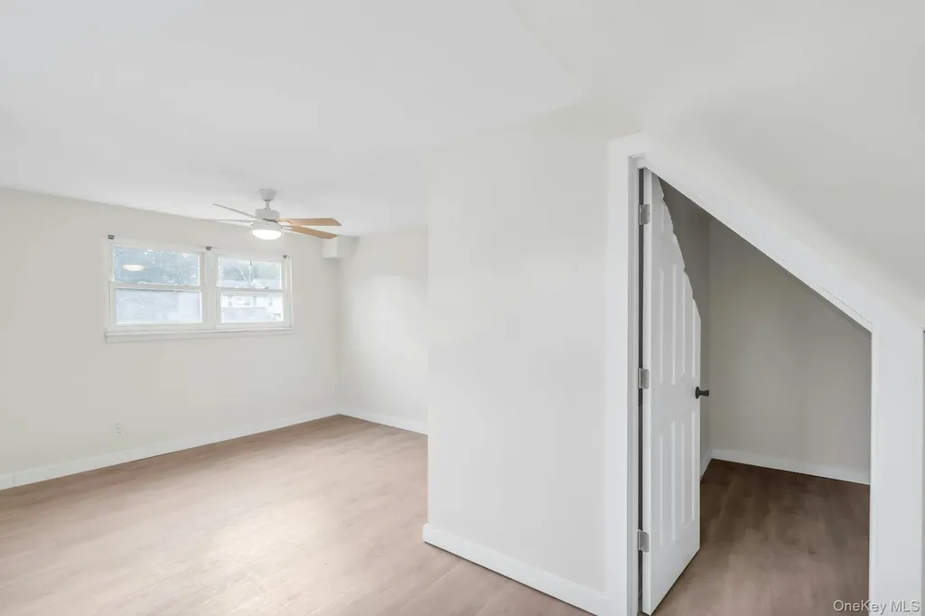 51 Arbor Lane Centereach NY 11720