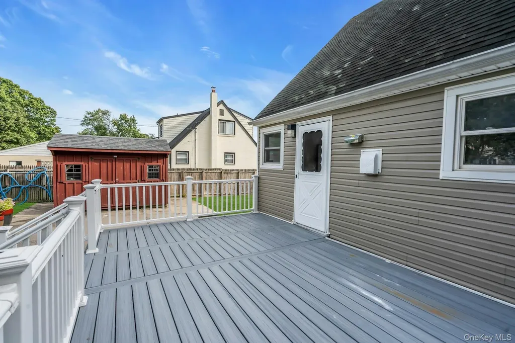 51 Arbor Lane Centereach NY 11720