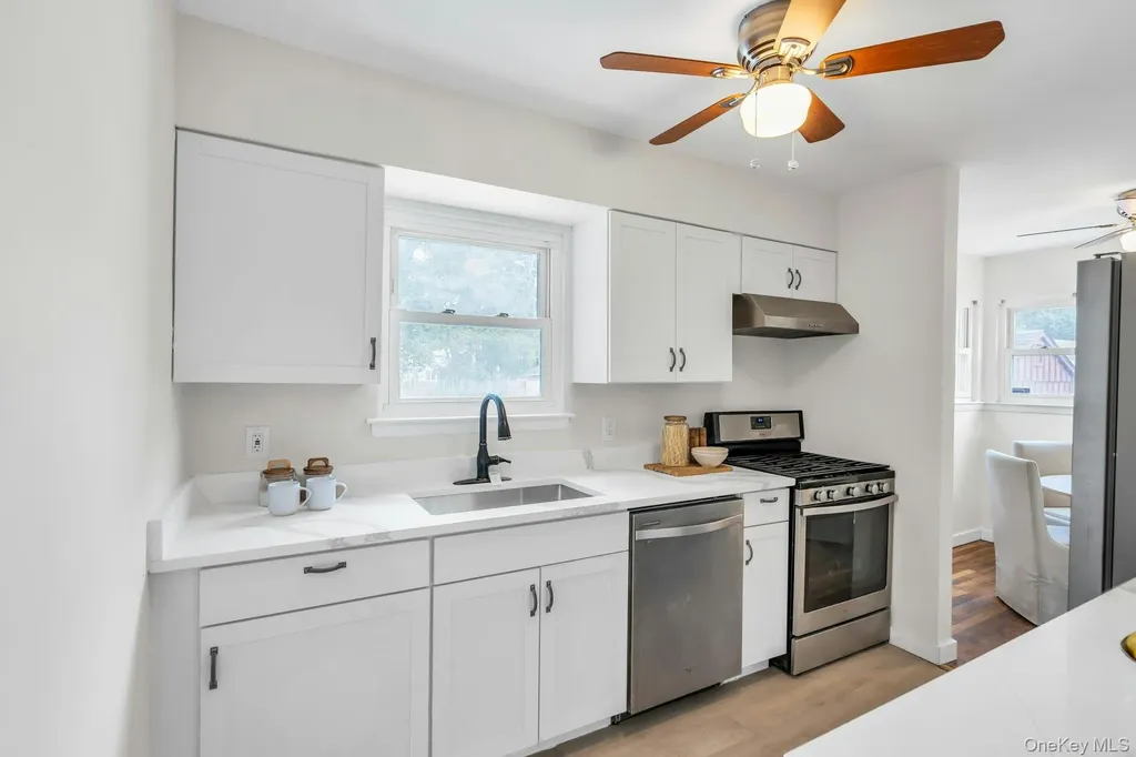 51 Arbor Lane Centereach NY 11720