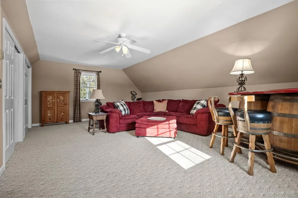 6 Ridge Circle Mahopac NY 10541
