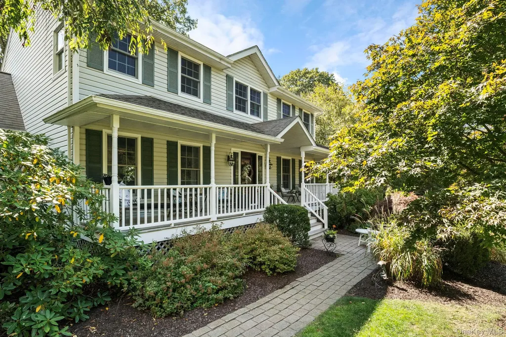 6 Ridge Circle Mahopac NY 10541