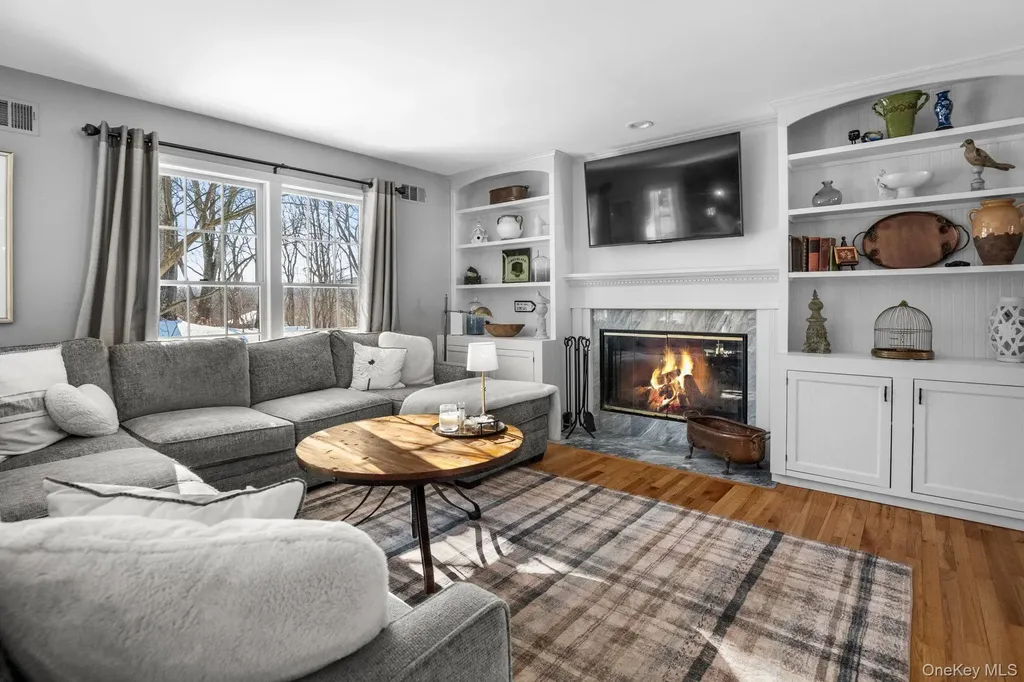 6 Ridge Circle Mahopac NY 10541