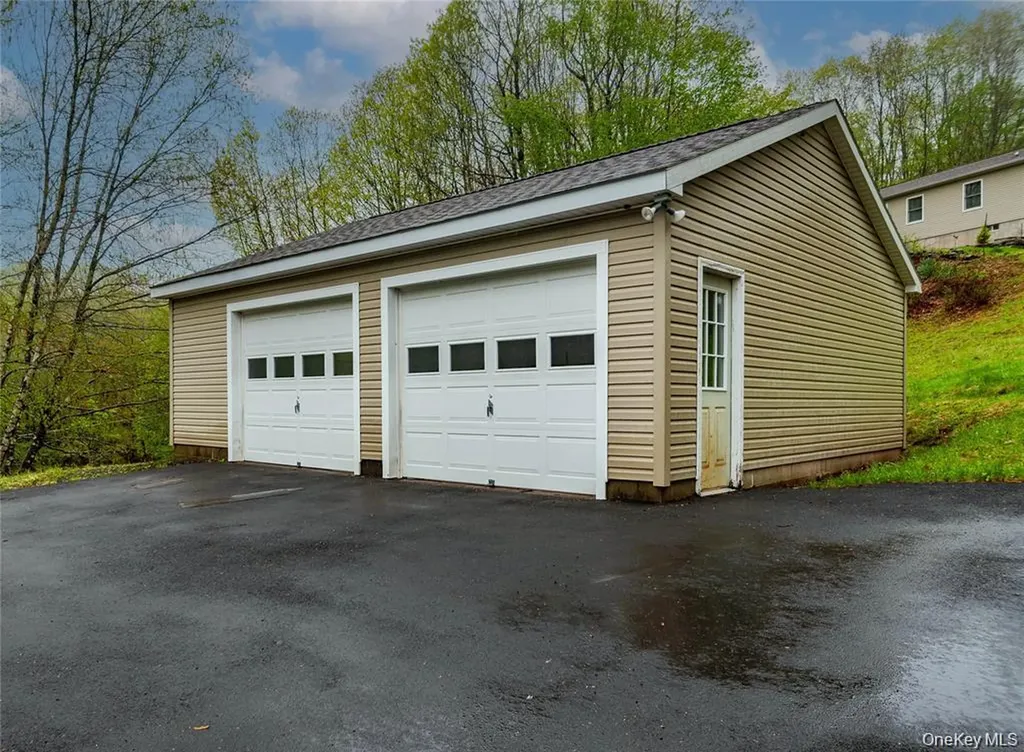114 Wagners Road Neversink NY 12765