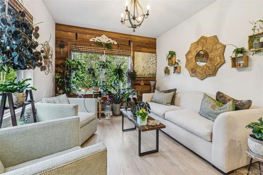 20 Jonah Road Miller Place NY 11764