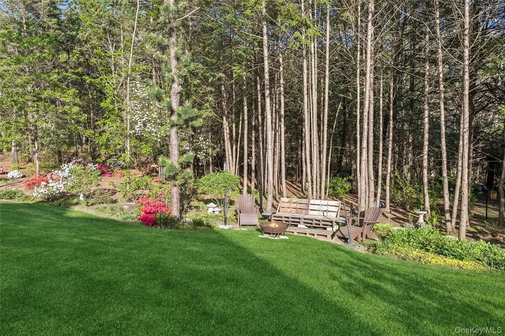 20 Jonah Road Miller Place NY 11764