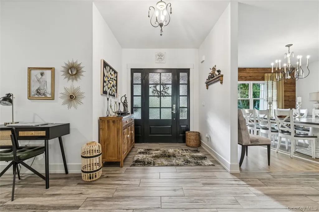 20 Jonah Road Miller Place NY 11764
