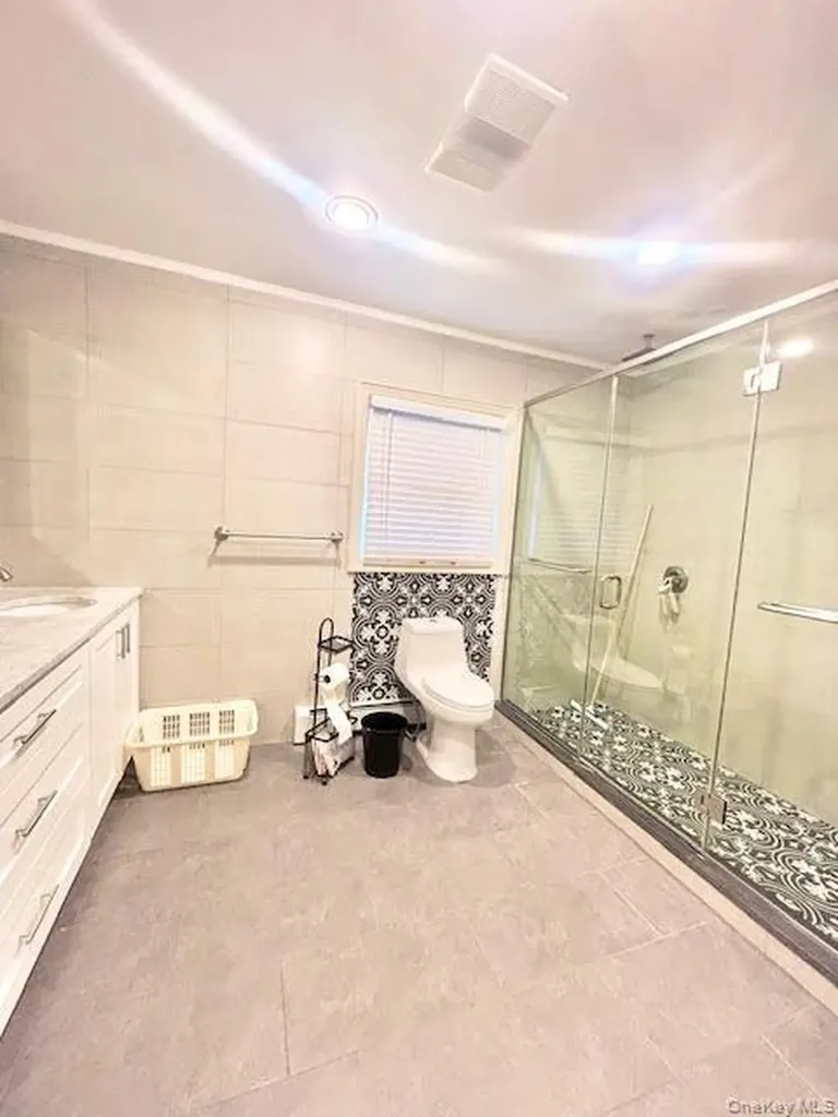 573 Fairway Drive Woodmere NY 11598