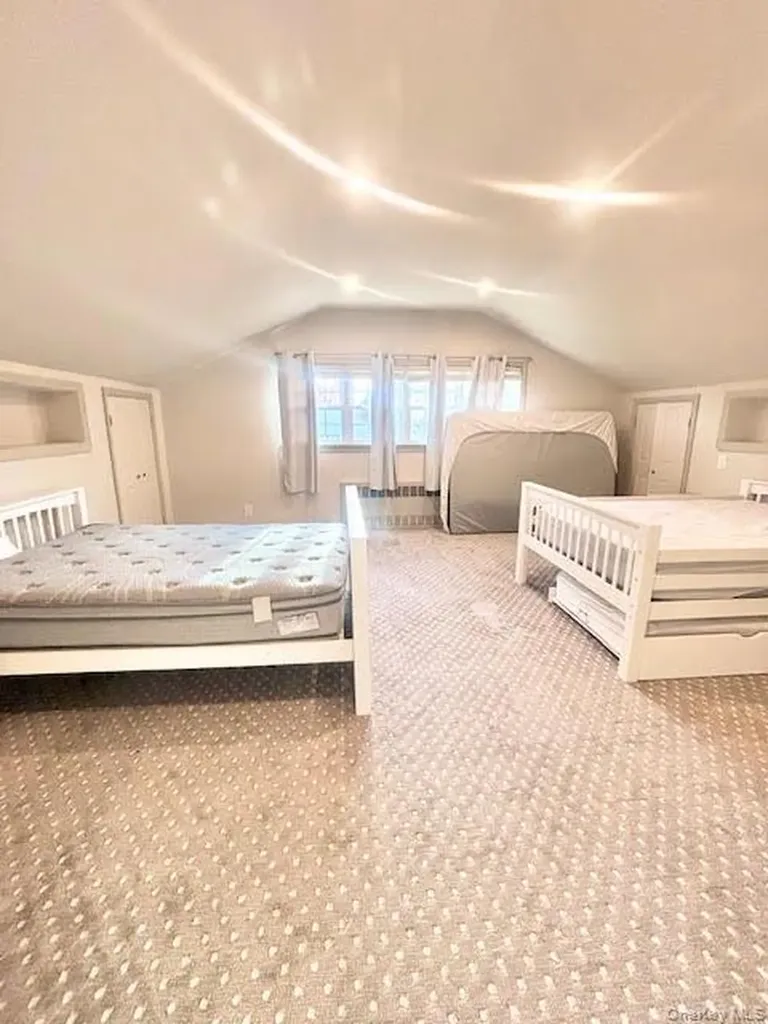 573 Fairway Drive Woodmere NY 11598